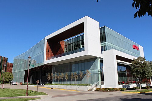 AMC Entertainment Holdings, Inc.